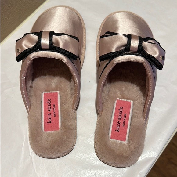 NWOT Kate Spade Pink and Black Slippers with Bow Detail and Faux Fur - Picture 5 of 14
